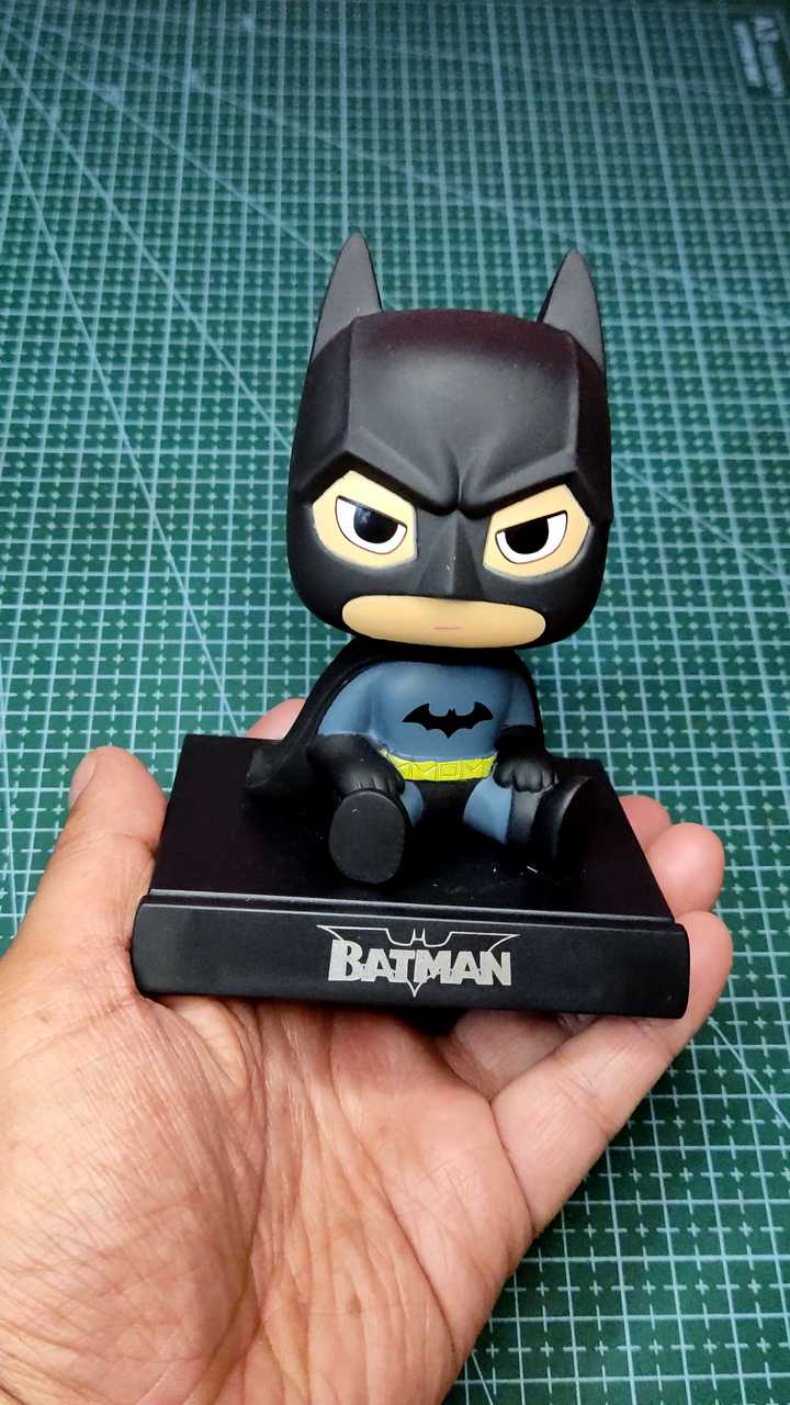 Batman Action Figure|Batman Bobblehead|Batman|Limited Edition|Collection|Action Figure|Car Dashboard|Office Desk|Study Table|Amazon|Whats In Box