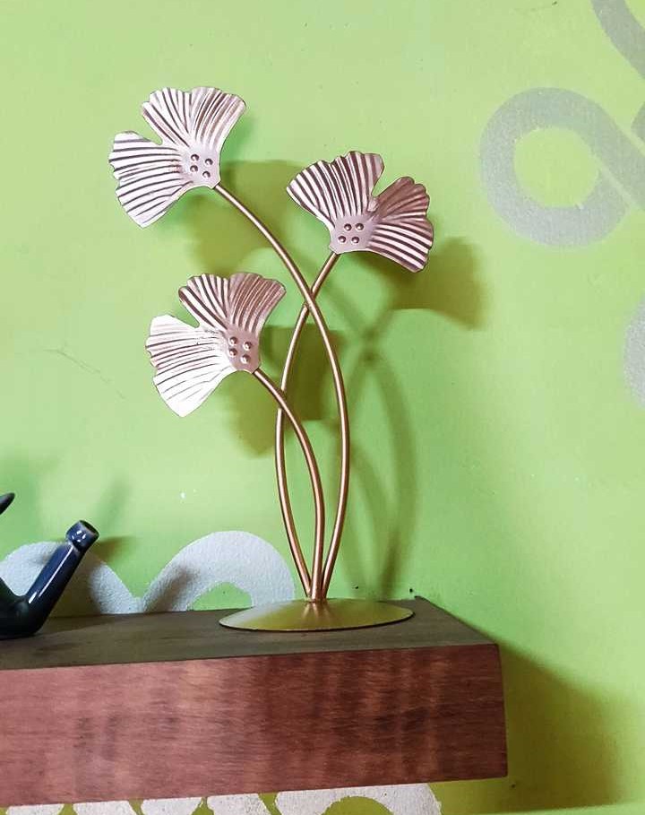Golden Gingko Leaf|Ornament Art|Ginkgo Table Top Decor Showpiece|Table Top|GoldMetal Table Decor|Home Decor|Home Decoration|Gift|3 Leaf Shape Decoration|Amazon|Whats In Box
